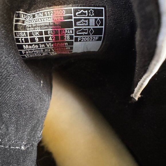 UGG SIDNEE WHITE MOTO BOOTS - Picture 8 of 9